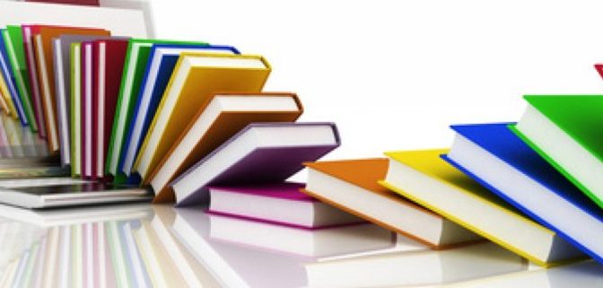 Fournitures et manuels scolaires : comment choisir ?